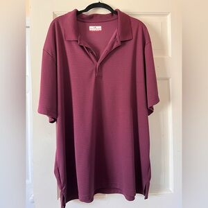 Men's Burgundy short sleeve shirt